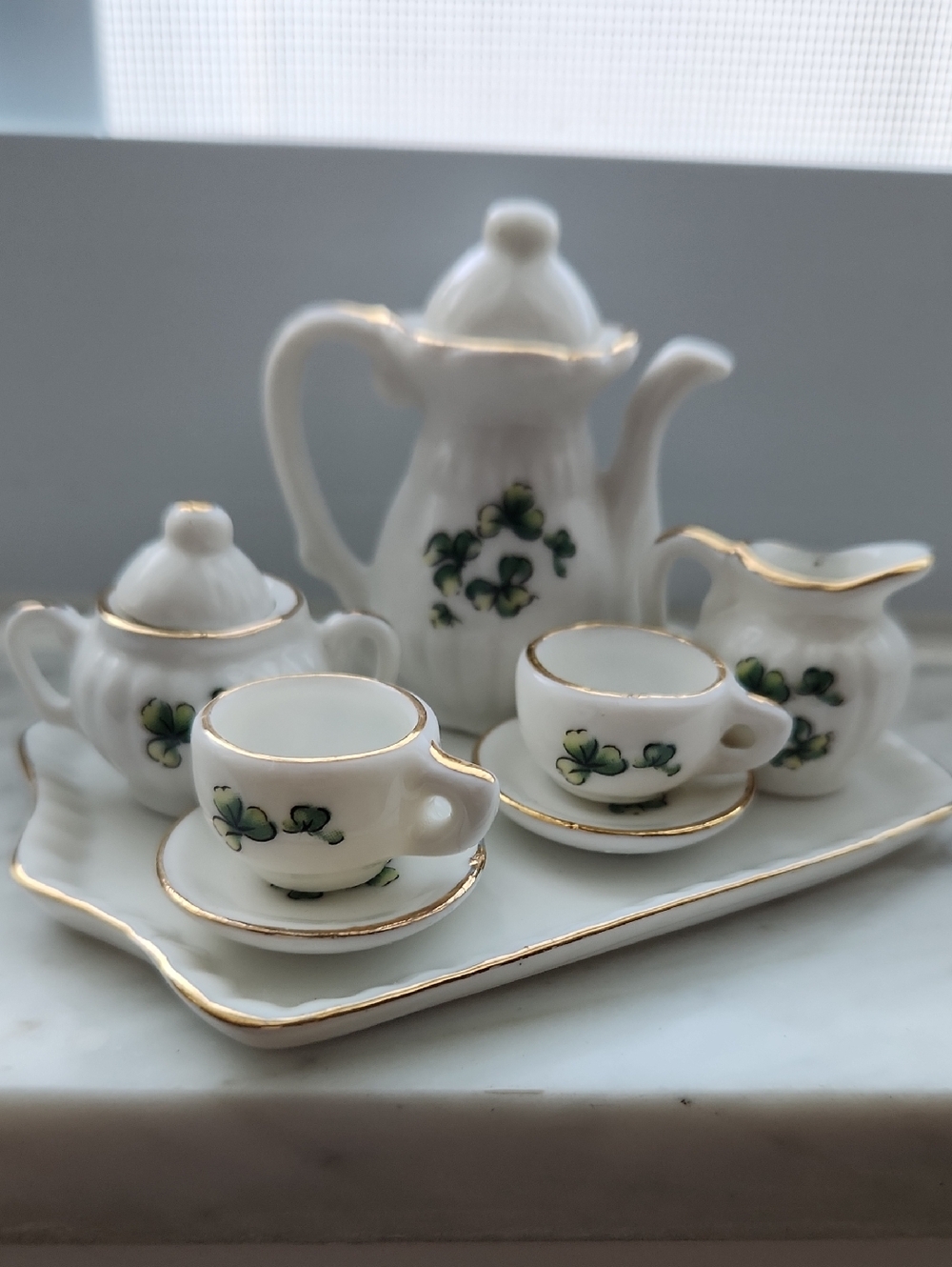 Vintage Lefton Miniature Shamrock 10-piece Tea Set